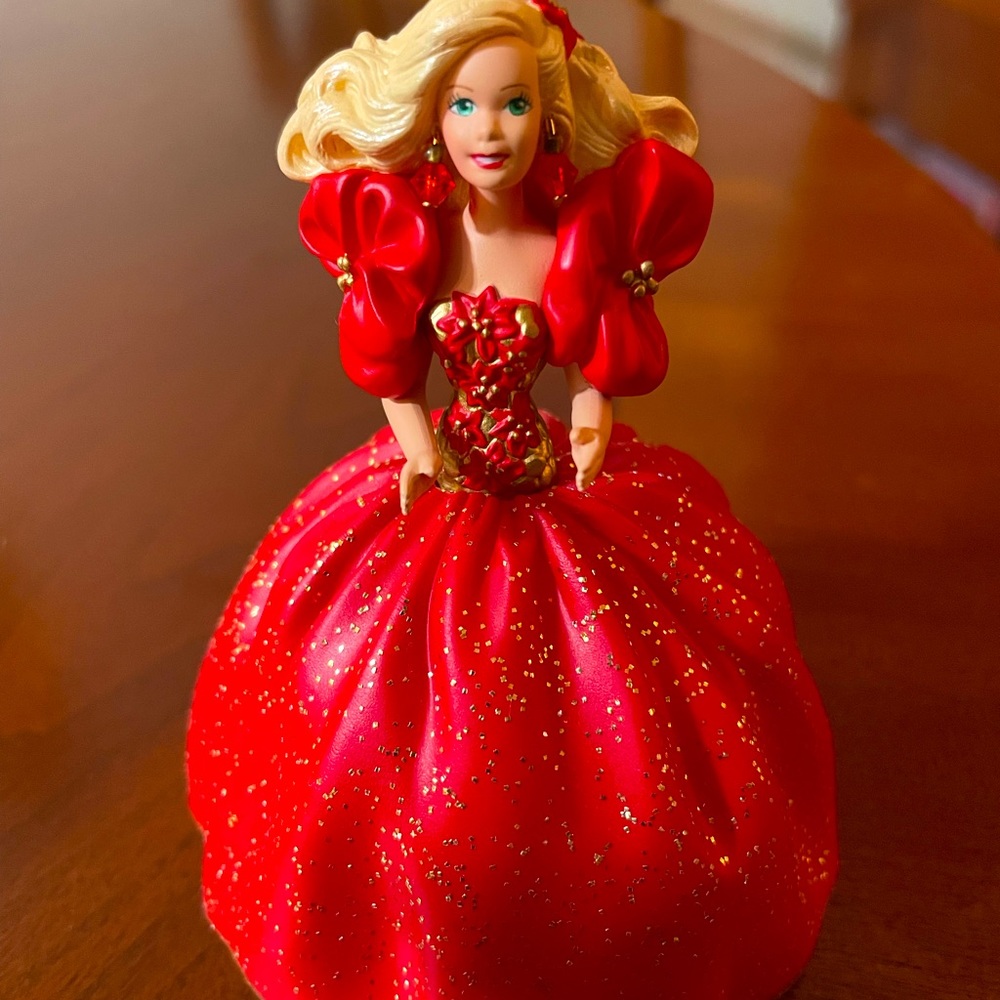 Hallmark Keepsake Holiday Barbie Doll Ornament-1993’. Collector’s Series.